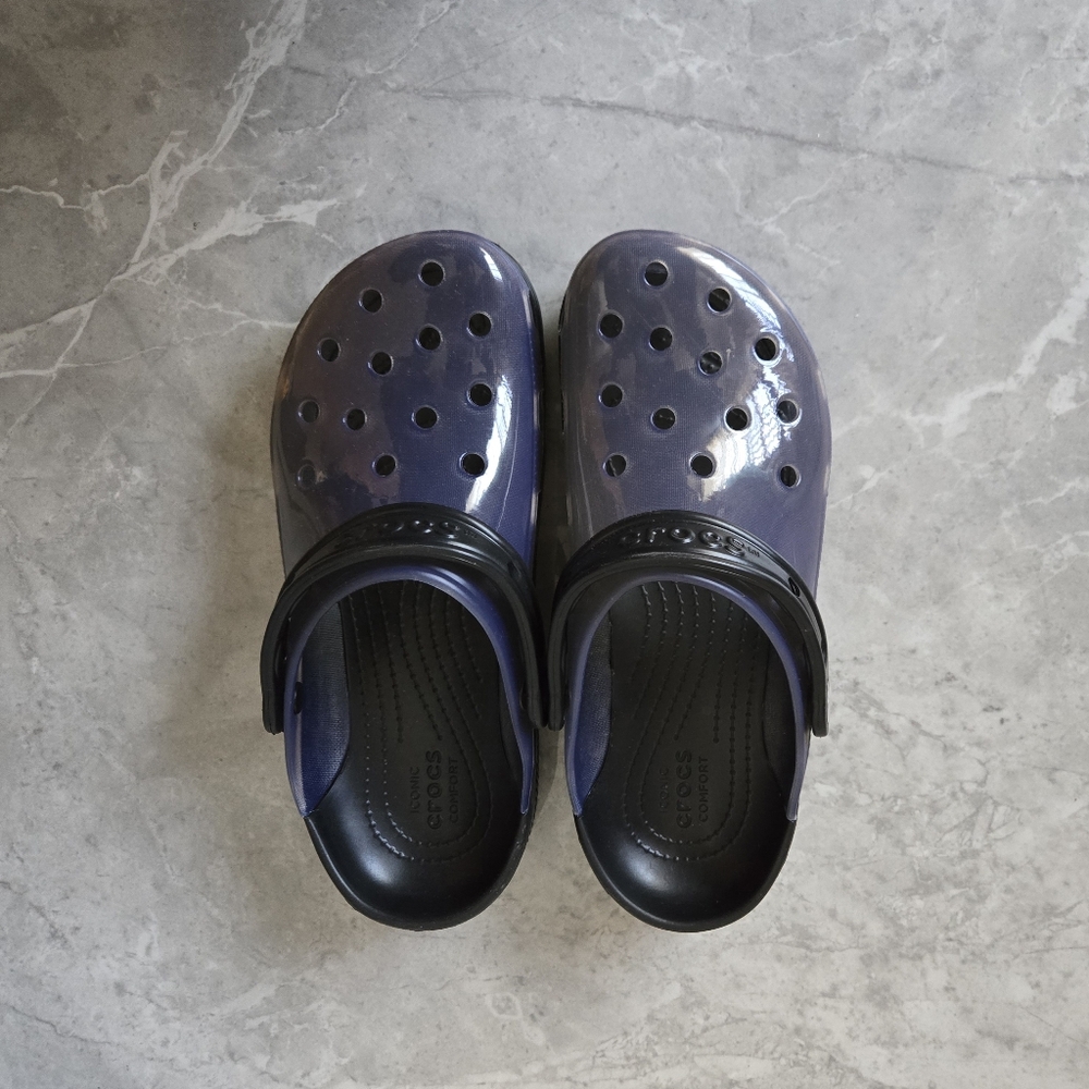 Crocs Classic Translucent Clogs - Picture 4 of 6